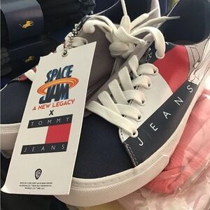 NWT Tommy Jeans x Space Jam Collab Shoes Size 6 Deadstock